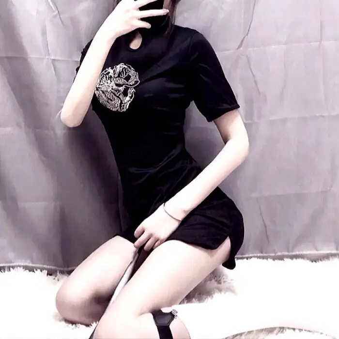 聪明的金发美女