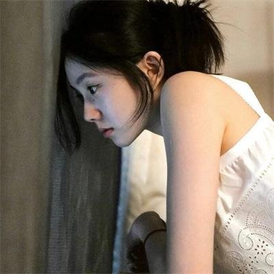春色无边脂粉阵